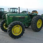 John Deere 2350 and 2550 Tractor Repair Technical Manual